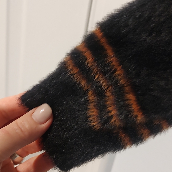 Boys cardigan sweater by BZzy style - Picture 4 of 4